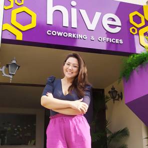 Caroline Hayashi é Founder do Hive Coworking